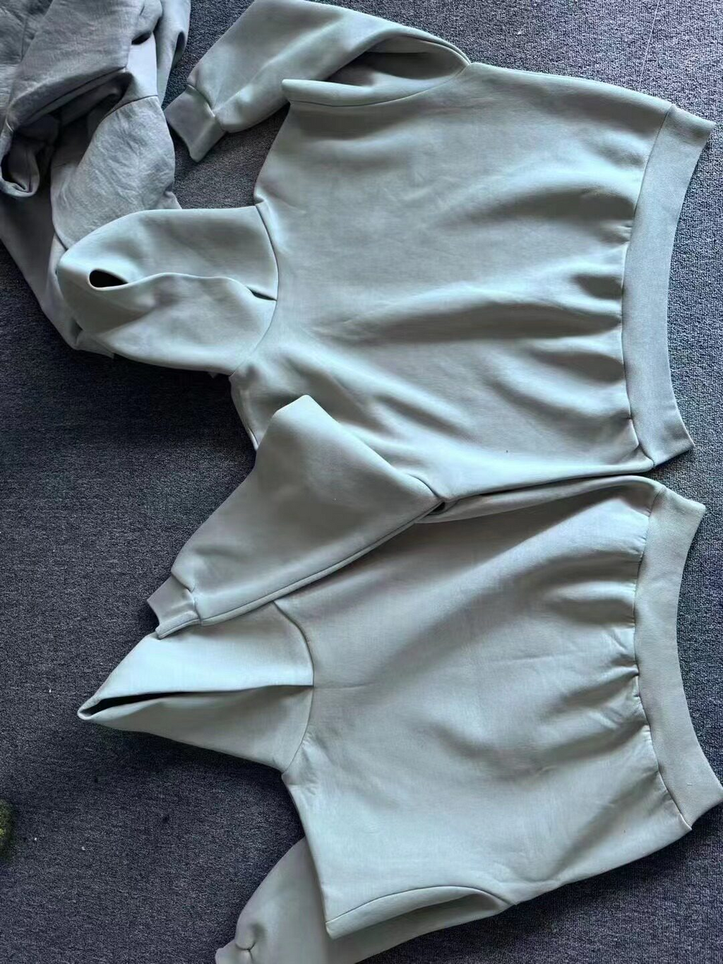 Manludini Heavyweight Hoodie