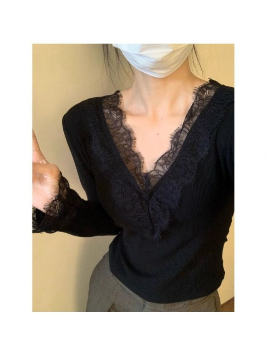 Lace-Trim V-Neck Stretch Thermal Long-Sleeve Base Layer Top (Women)